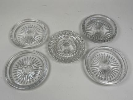 BACCARAT y otros.
5 posavasos de vidrio y cristal 