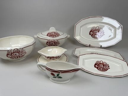 BADONVILLER.
JOLYFLOR model.
Fine earthenware tabl