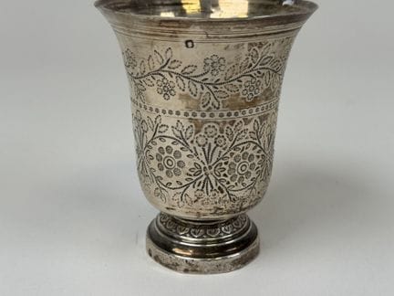 Copa en forma de tulipán de plata 950/1000, sobre 