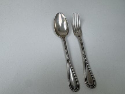 Cubierta de postre de plata 950/1000, con el sello