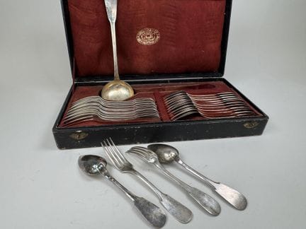 CHRISTOFLE &amp; Cie.
Set aus 13 Tischbesteckteile