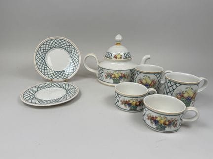 VILLEROY &amp; BOCH.
Modell BASKET.
Set aus mehrfa