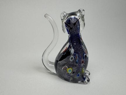 MURANO.
Kleine Figur in Form einer Katze aus mundg