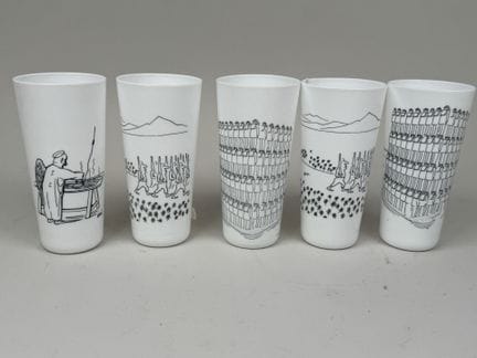 ORWAL
Set aus 5 Orangensaftgläsern aus Glas mit sc
