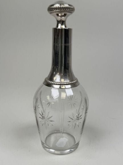 Kleine Flasche aus gegossenem Kristall und 950/100