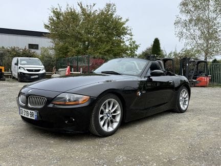 BMW Z4 2,5 Litres Cabriolet
01/01/2004

Type : Z85