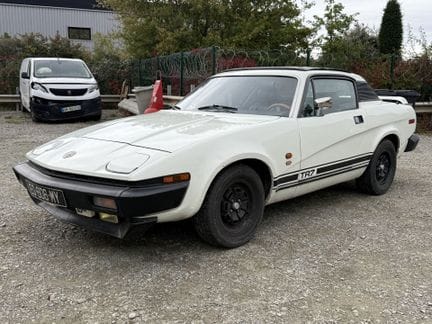 TRIUMPH TR7 découvrable
28/05/1982

Type : TPAEJ
N