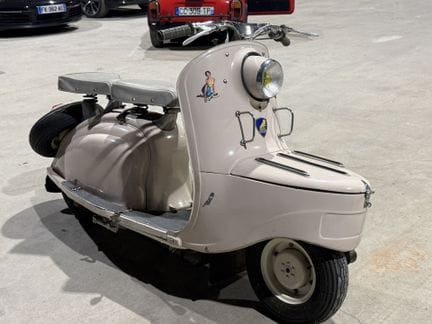 Scooter PEUGEOT 5 57 A
01/01/1957

Type : 557A
N° 