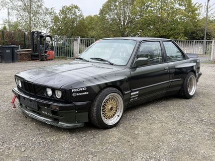 BMW E30 Piste

Motorisation : Moteur essence M50 B