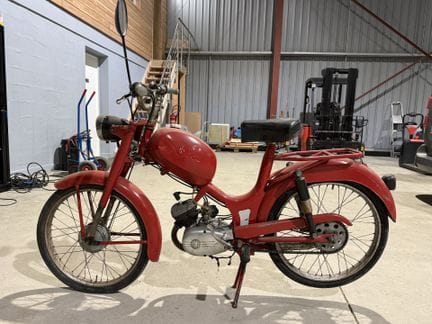 BETA CIGNO TURISMO
Vers 1960

N° de série : 87888.