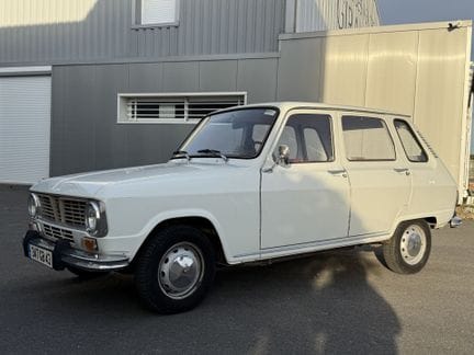 RENAULT 6TL
21/05/1973

Type : R1181.
N° de série 