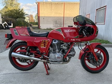 DUCATI 1000 MHR Mille (Mike Hailwood Replica)
1987