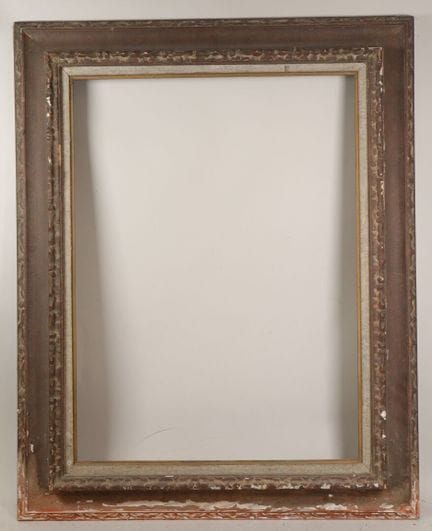 Cadre rectangulaire en bois sculpté et laqué.
XIXe