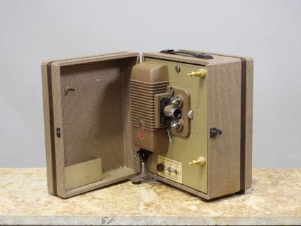 KODASCOPE EIGHT 500.
Proiettore Super 8 nella sua 