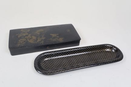 Estuche rectangular de cartón hervido lacado en ne