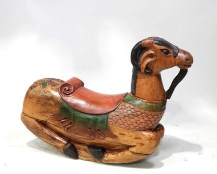 CHINA, 20. Jahrhundert.
Mythologisches Tier aus ge