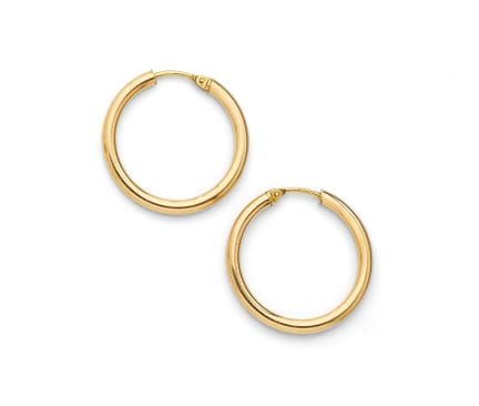 Par de aros de oro amarillo de 18 quilates (750‰).