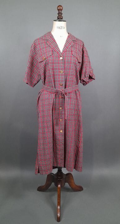 BURBERRYS.
Robe à manches courtes en coton à motif