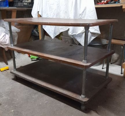 Mesa de taller de costura de madera y metal con do