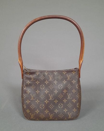 LOUIS VUITTON, PARIS.
Modèle : Looping.
Sac à une 
