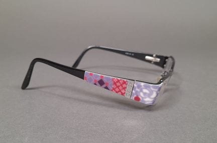 KENZO, PARÍS.
Par de gafas graduadas de plástico n