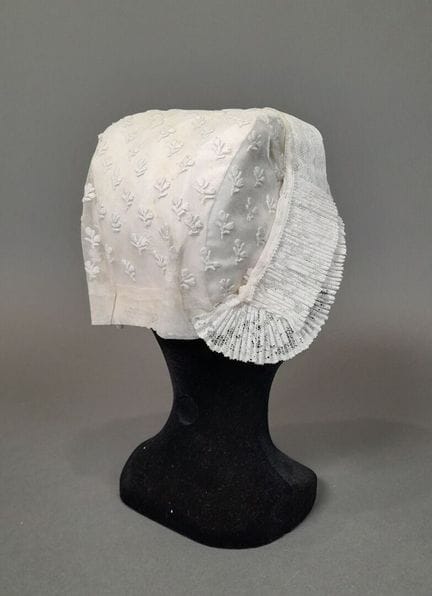 Coiffe dite "grisette ordinaire" en tulle à décor 