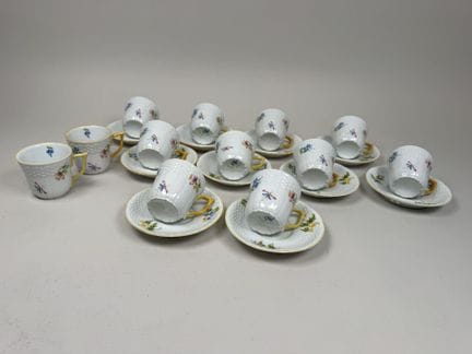 Porcelaine Jacques Cœur.
Modèle "jardin d'été".
Sé
