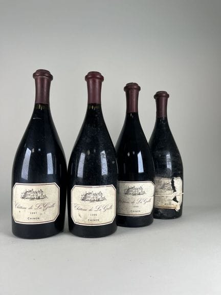 CHINON.
Château de La Grille.
1997. 1 bt.
1996. 3 