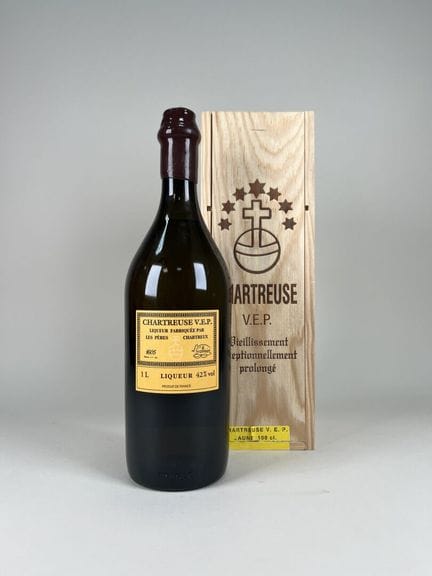 CHARTREUSE.
Amarillo. VEP. Embotellado en 2021.
42
