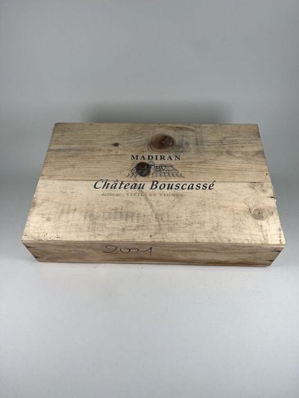 MADIRAN.
Château Bouscassé.
Vieilles Vignes. 2001.
