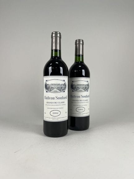 SAINT-ÉMILION. GCC.
Château Soutard.
1992. 2 botel