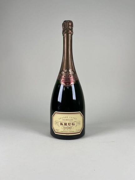 CHAMPÁN.
Krug Grande Cuvée. 1 botella.
Nivel bajo.