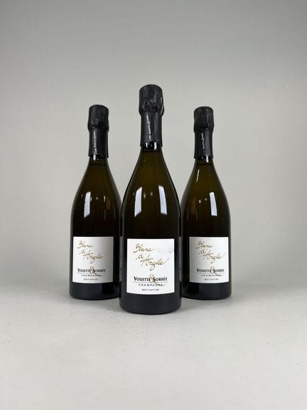 **CHAMPÁN.
Vouette &amp; Sorbée. Blanc d'Argile.
B