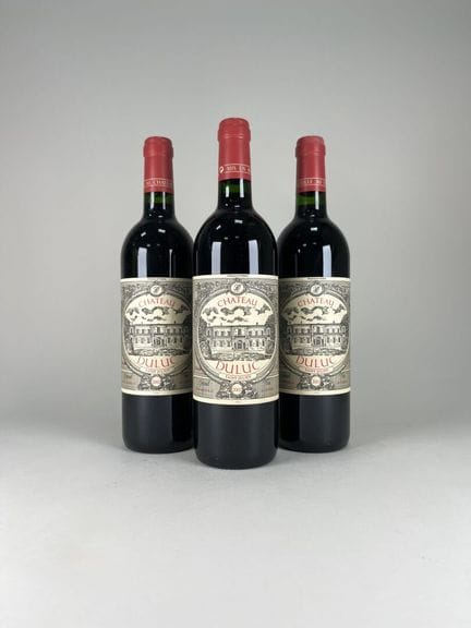 SAINT-JULIEN.
Château Duluc.
2002. 3 botellas.