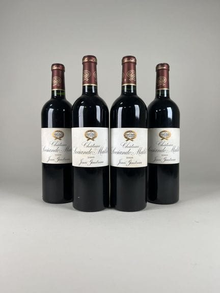 HAUT-MÉDOC.
Château Sociando-Mallet.
2008. 4 botel