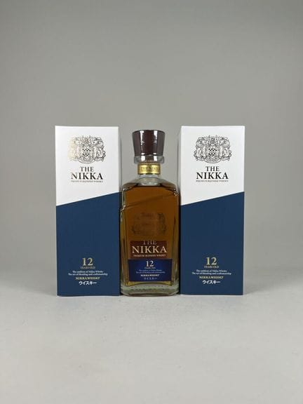 WHISKY.
Nikka. The Nikka. 12 años.
43 %. 2 botella