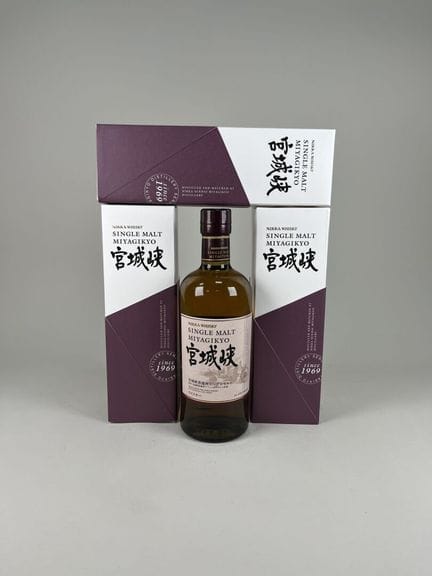 WHISKY.
Nikka. Miyagikyo Single Malt.
45 %. 3 bote