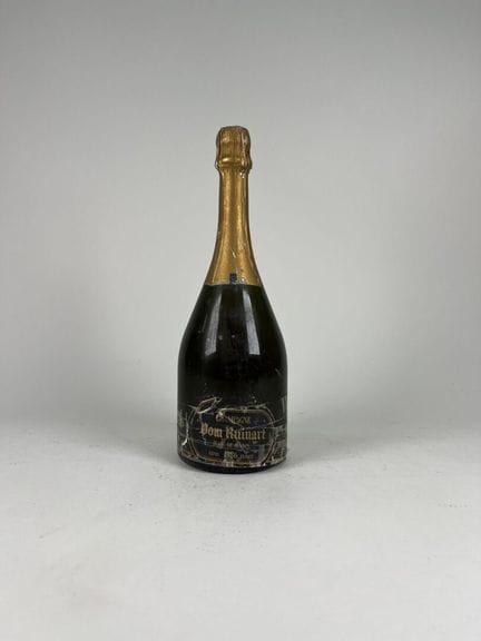CHAMPÁN.
Dom Ruinart.
1986. 1 botella. ETA, nivel 