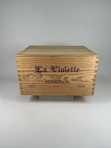 POMEROL.
Château La Violette.
2007. 6 botellas. CB