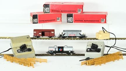 JOUEF, Ho.
3 new freight cars in boxes and 1 trans