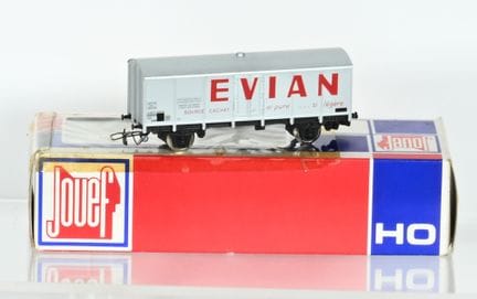 JOUEF, Ho.
Evian train car, like-new condition, in