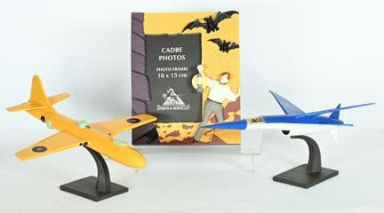 BLAKE AND MORTIMER:
 - Resin photo frame for 10x15