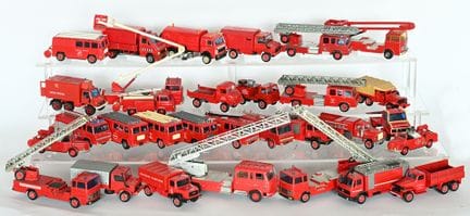 SOLIDO, NOREV, MAJORETTE, and PRESS COLLECTION.
31