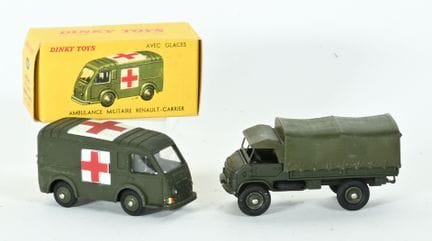 DINKY TOYS military models.
2 original models, oli