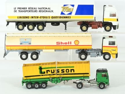 SURBER/ELIGOR, SIKU.
3 semi-trailer models, slight