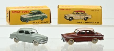DINKY TOYS.
2 original models, like-new condition 