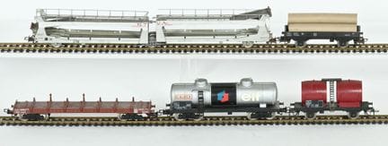 JOUEF, Ho.
5 full freight cars requiring dust remo