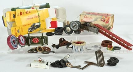 Lot includes:
 - About twenty spare parts: axles, 