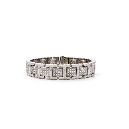 Armband mit Diamanten.
18 Karat Weißgold, Pavé-Fas