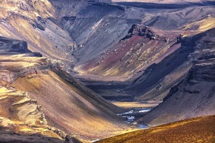 Matthieu RICARD (Born in 1946)
Eldgjá, “the fiery 